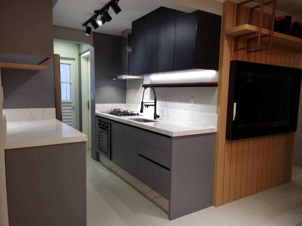 Apartamento Aconchegante E Moderno No Centro De Balneário Camboriú المظهر الخارجي الصورة