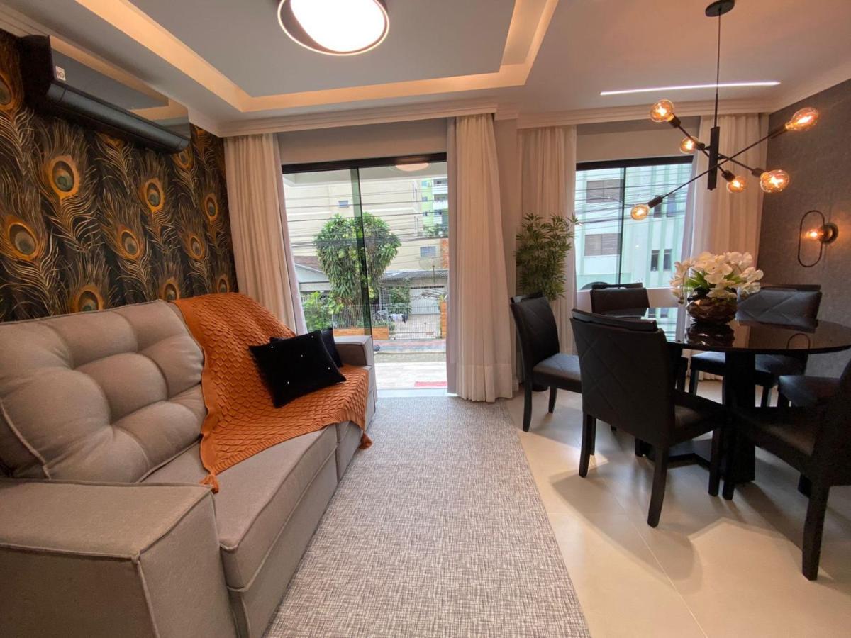 Apartamento Aconchegante E Moderno No Centro De Balneário Camboriú المظهر الخارجي الصورة